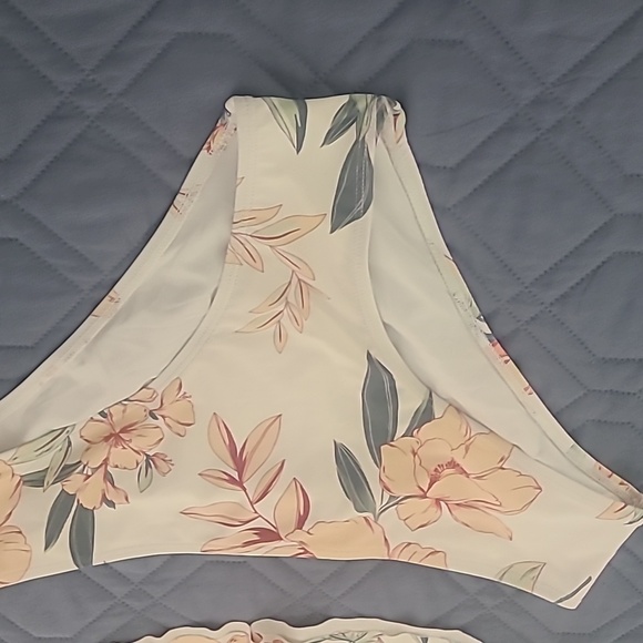 Floral Ruffle Tankini - Picture 6 of 8